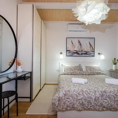 Gorgeous In With House Sea View * Рованьска