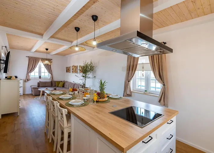 Ferienhaus In Rovanjska