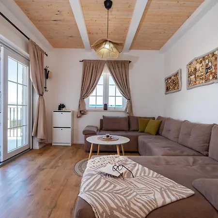 Holiday home Gorgeous In With House Sea View