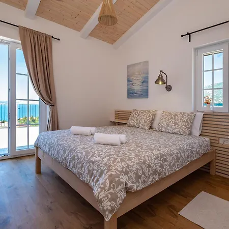 Holiday home Gorgeous In With House Sea View *